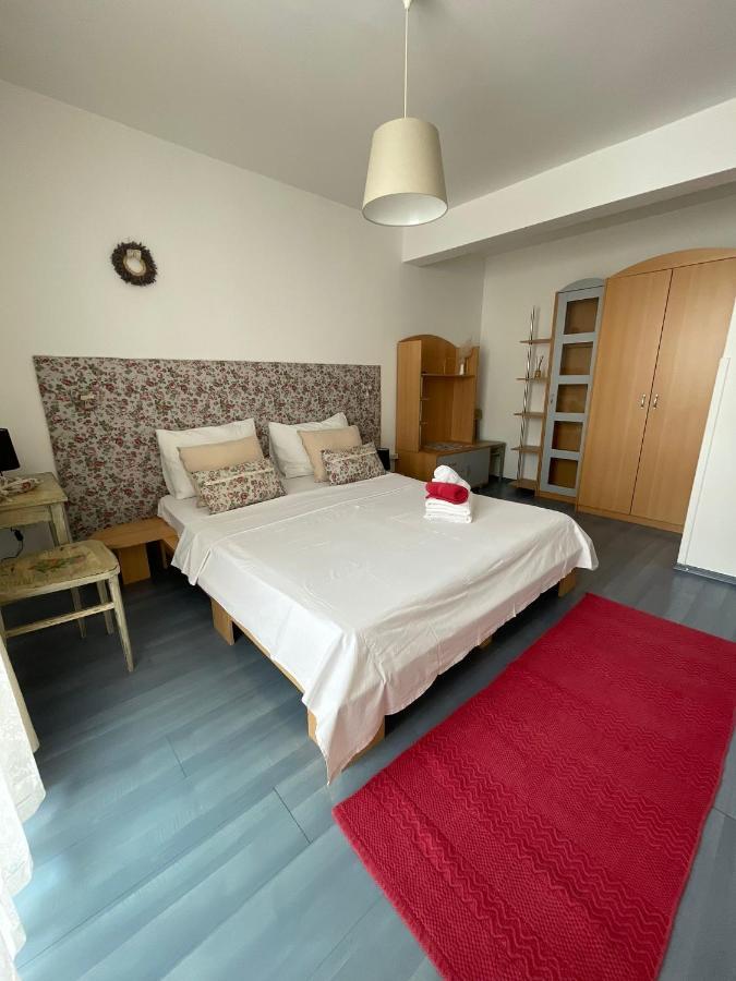Apartmani Zorica Rab Town Extérieur photo